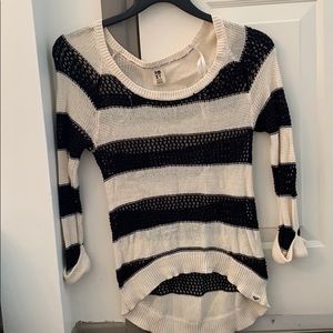 Roxy sweater